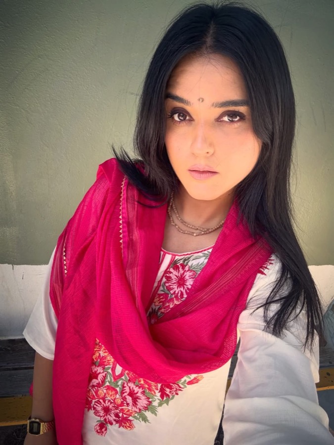 Ms. Priyangini Rathore